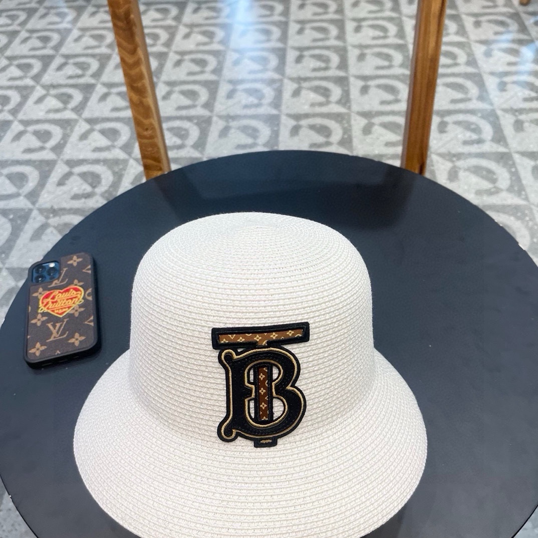 Burberry hat