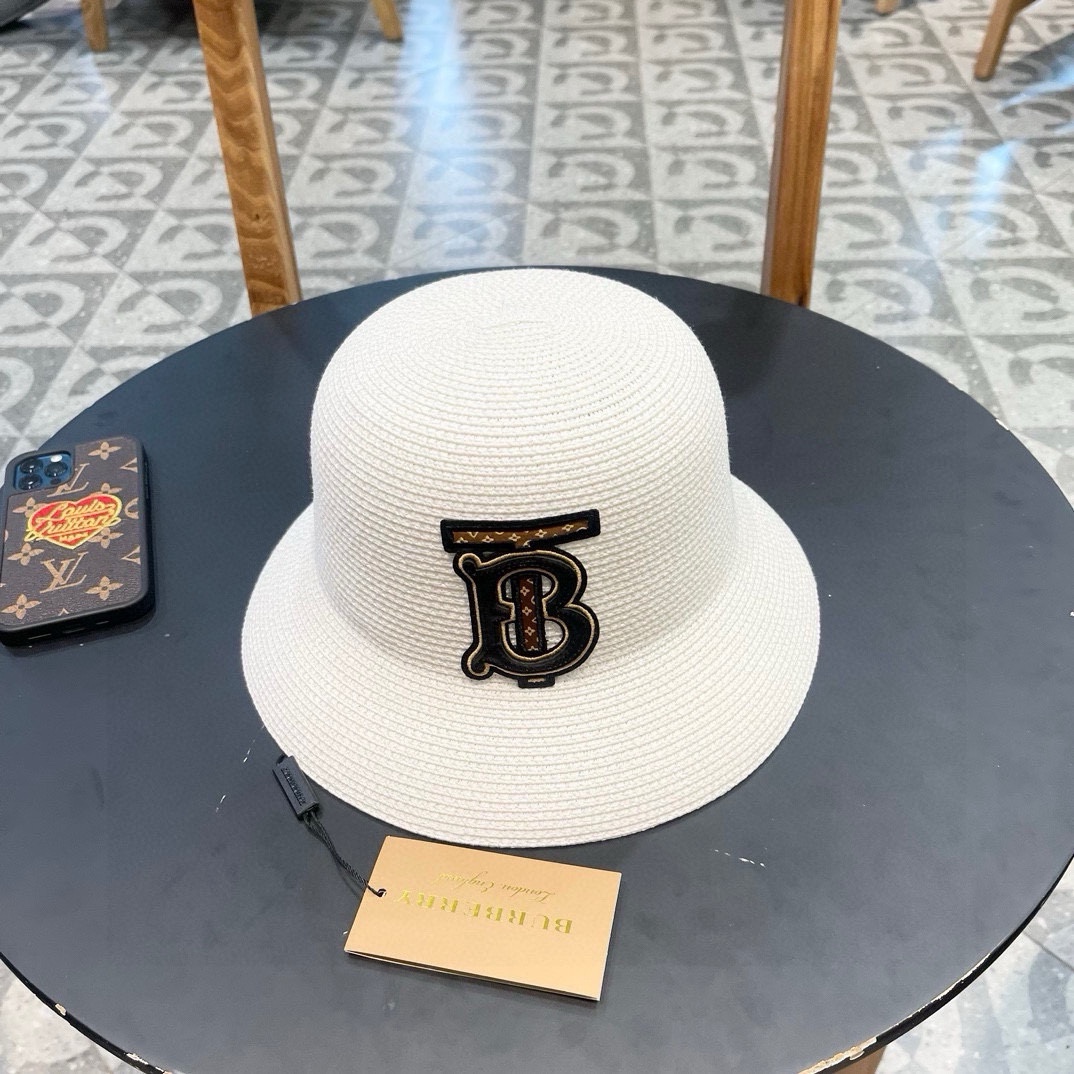 Burberry hat