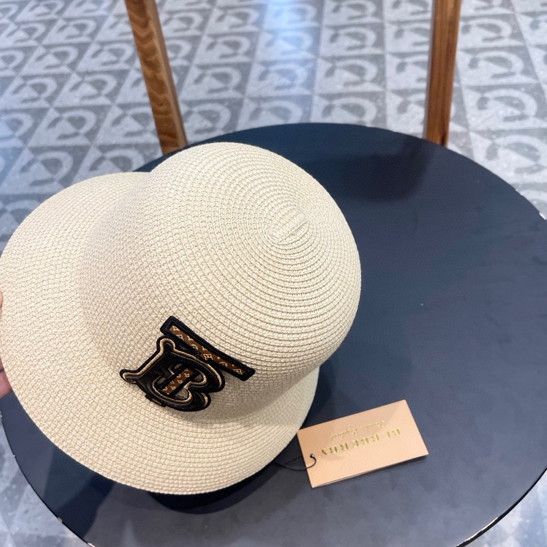 Burberry hat
