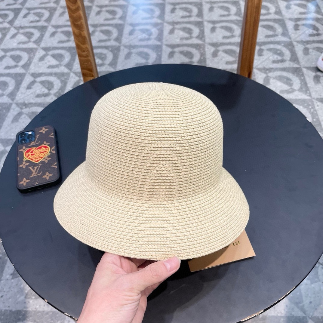 Burberry hat