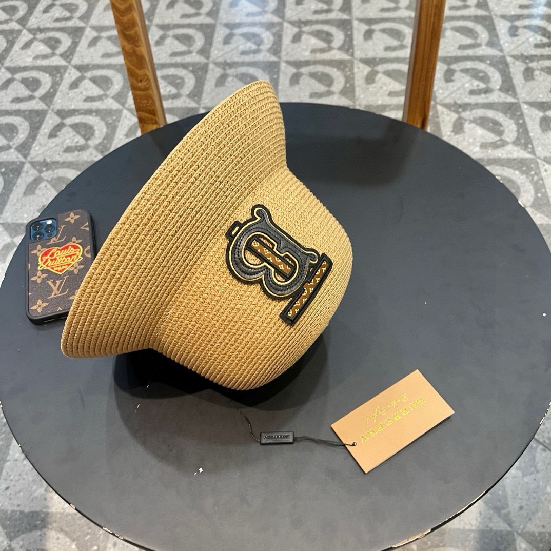 Burberry hat