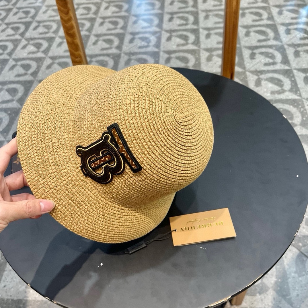 Burberry hat