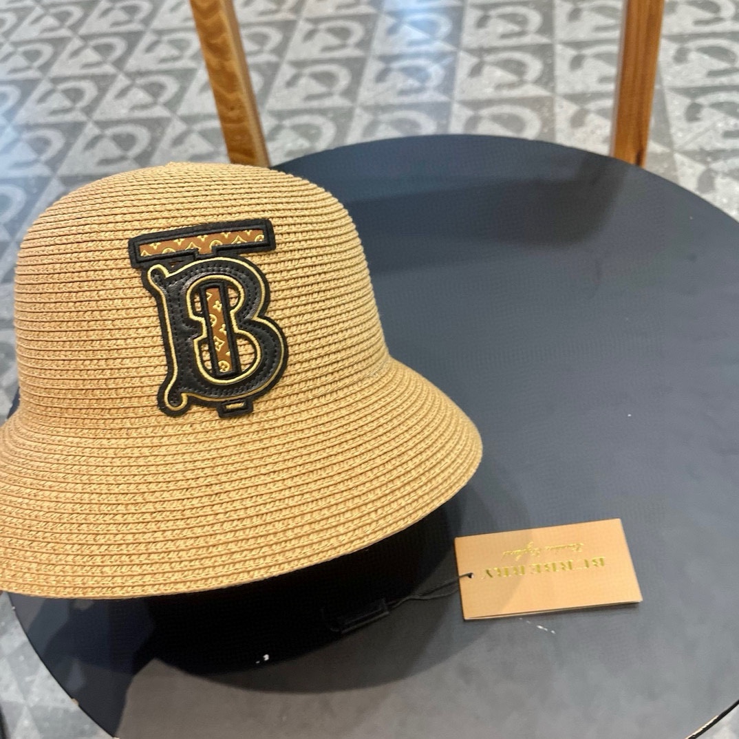 Burberry hat