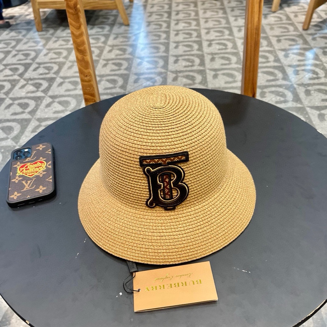 Burberry hat