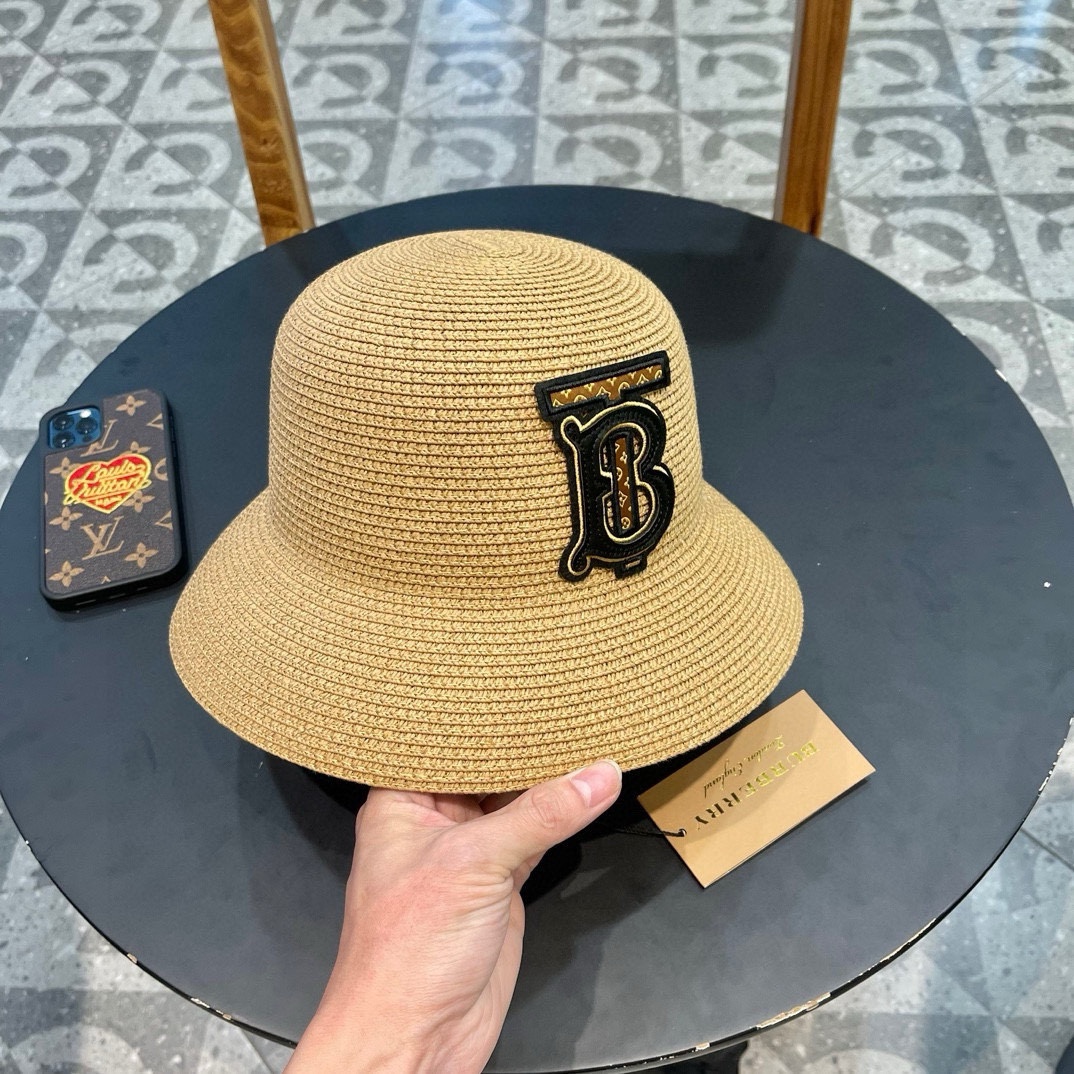 Burberry hat