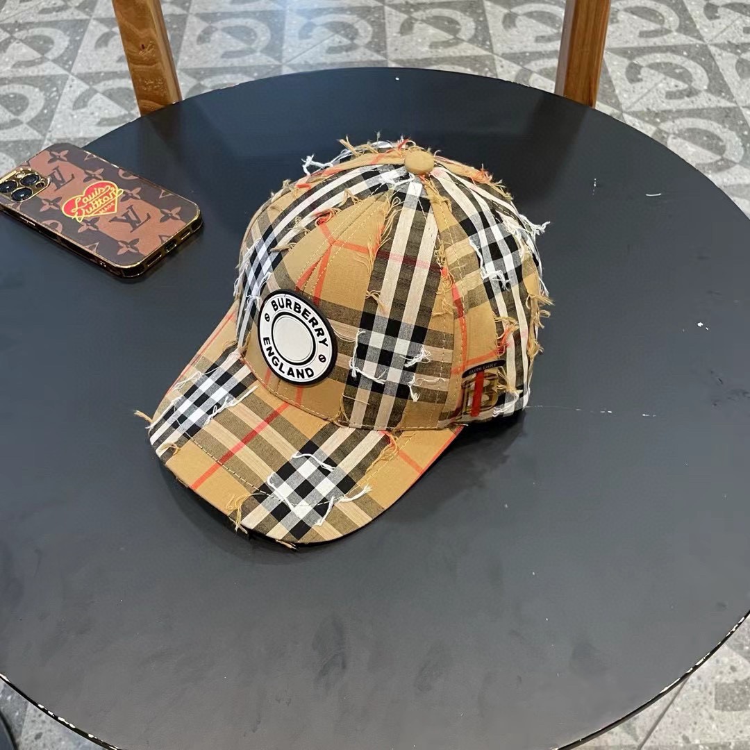 Burberry hat