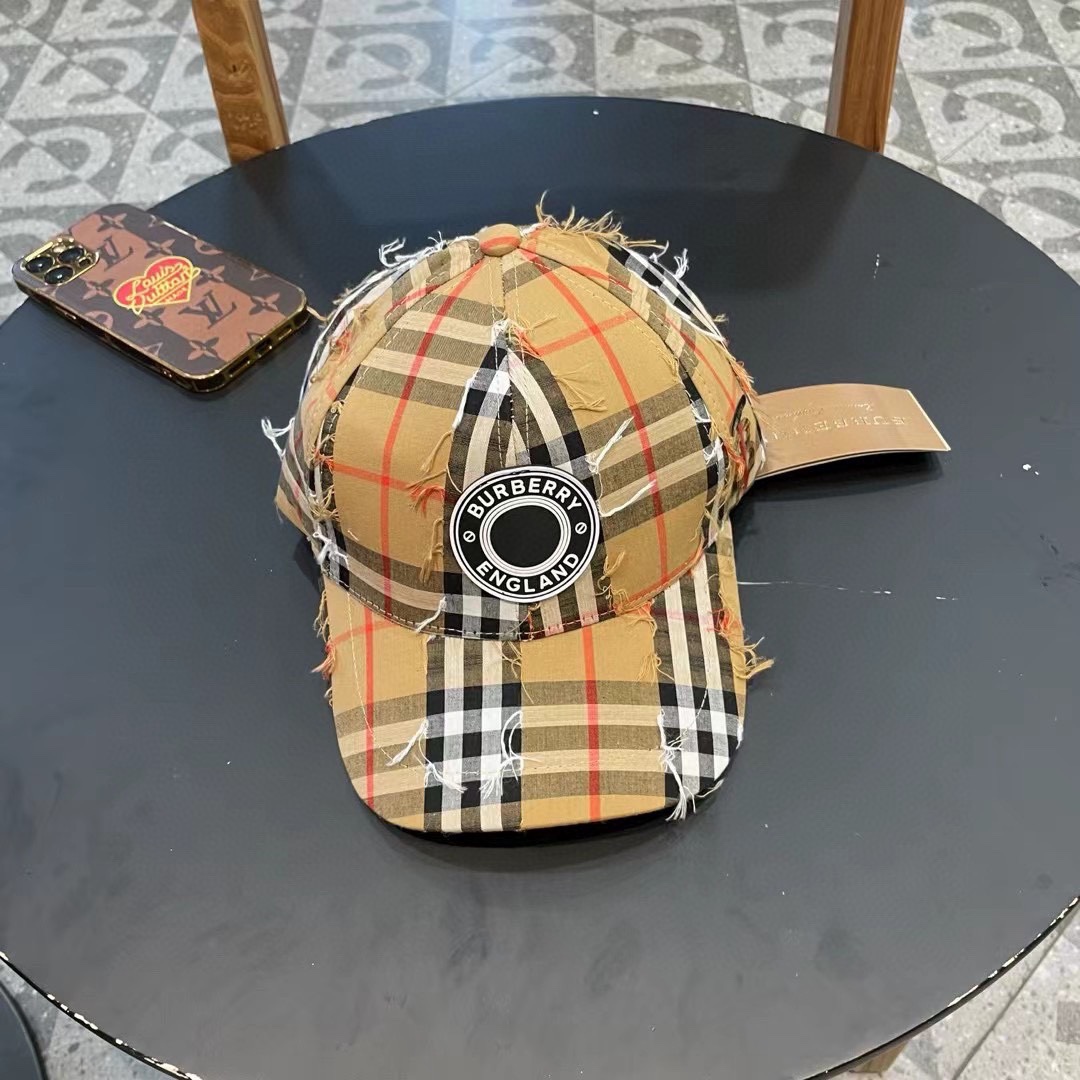 Burberry hat