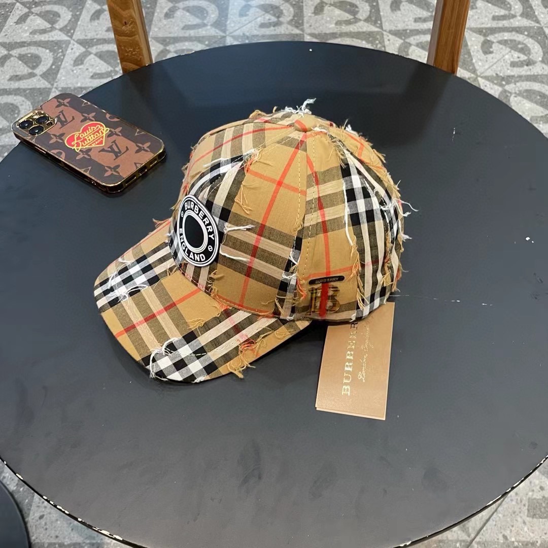 Burberry hat