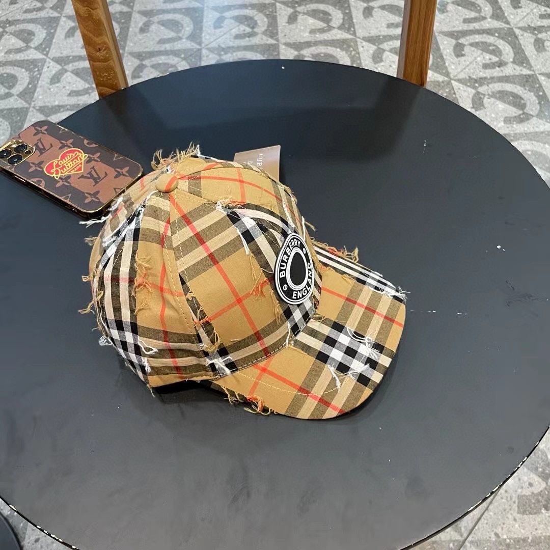 Burberry hat