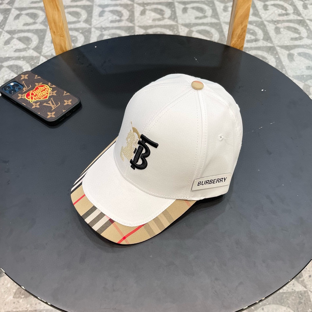 Burberry hat