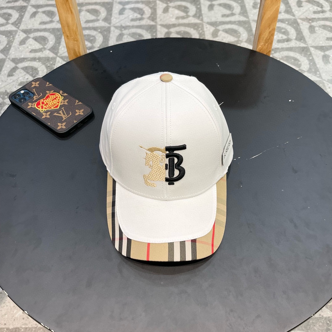 Burberry hat