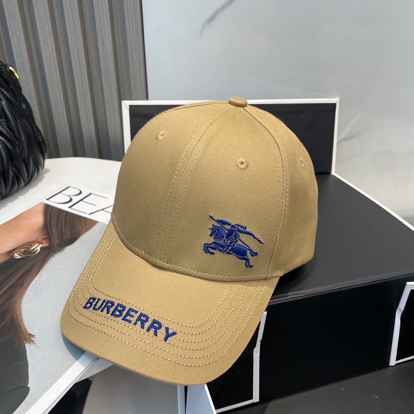 Burberry hat