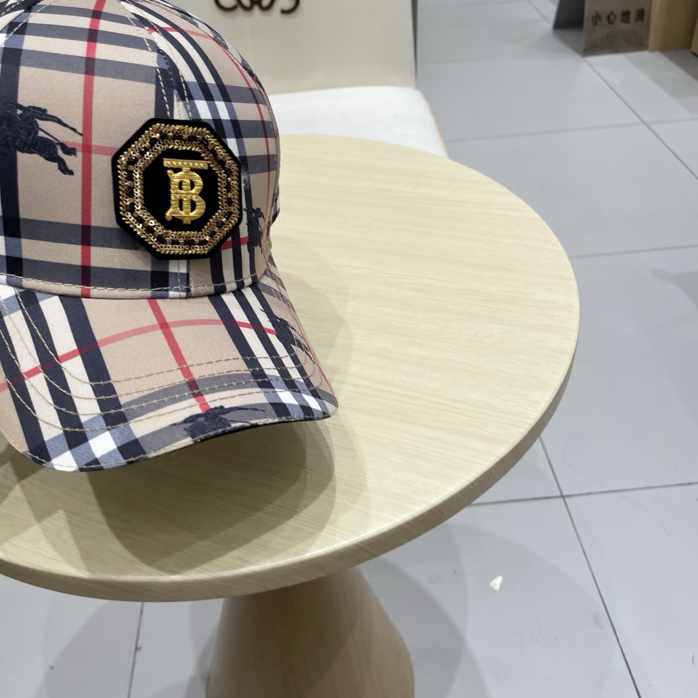 Burberry hat