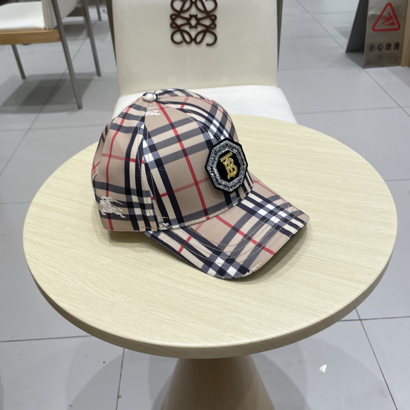 Burberry hat