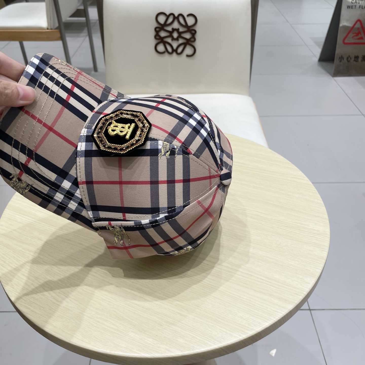 Burberry hat