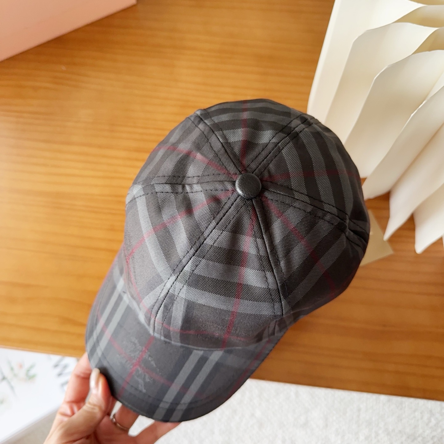 Burberry hat