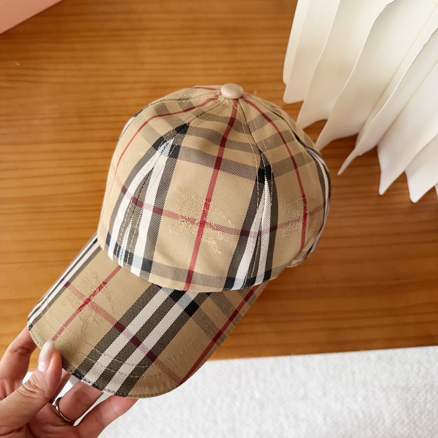 Burberry hat