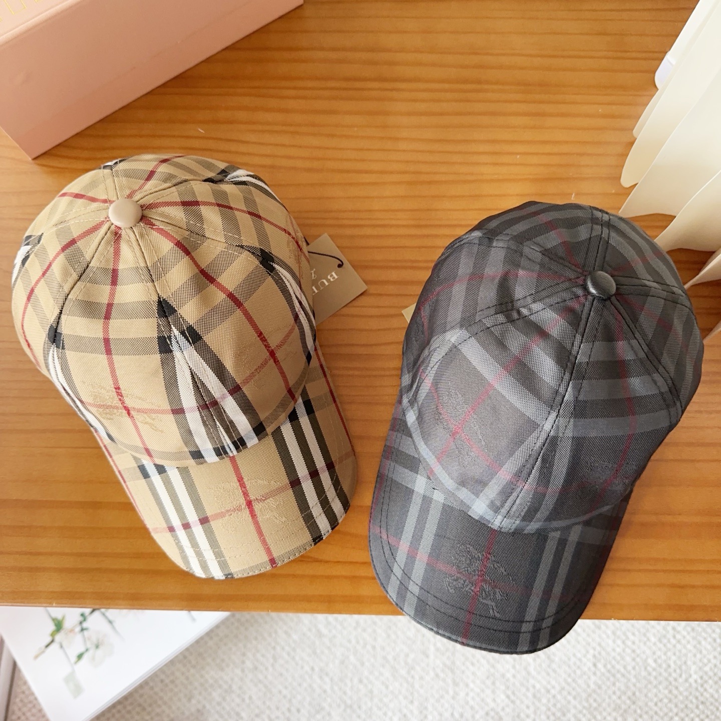Burberry hat