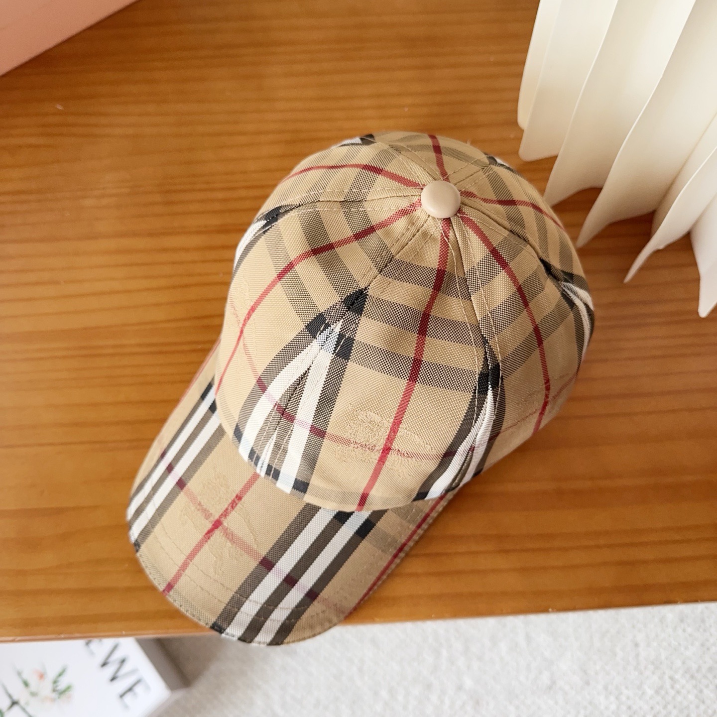 Burberry hat