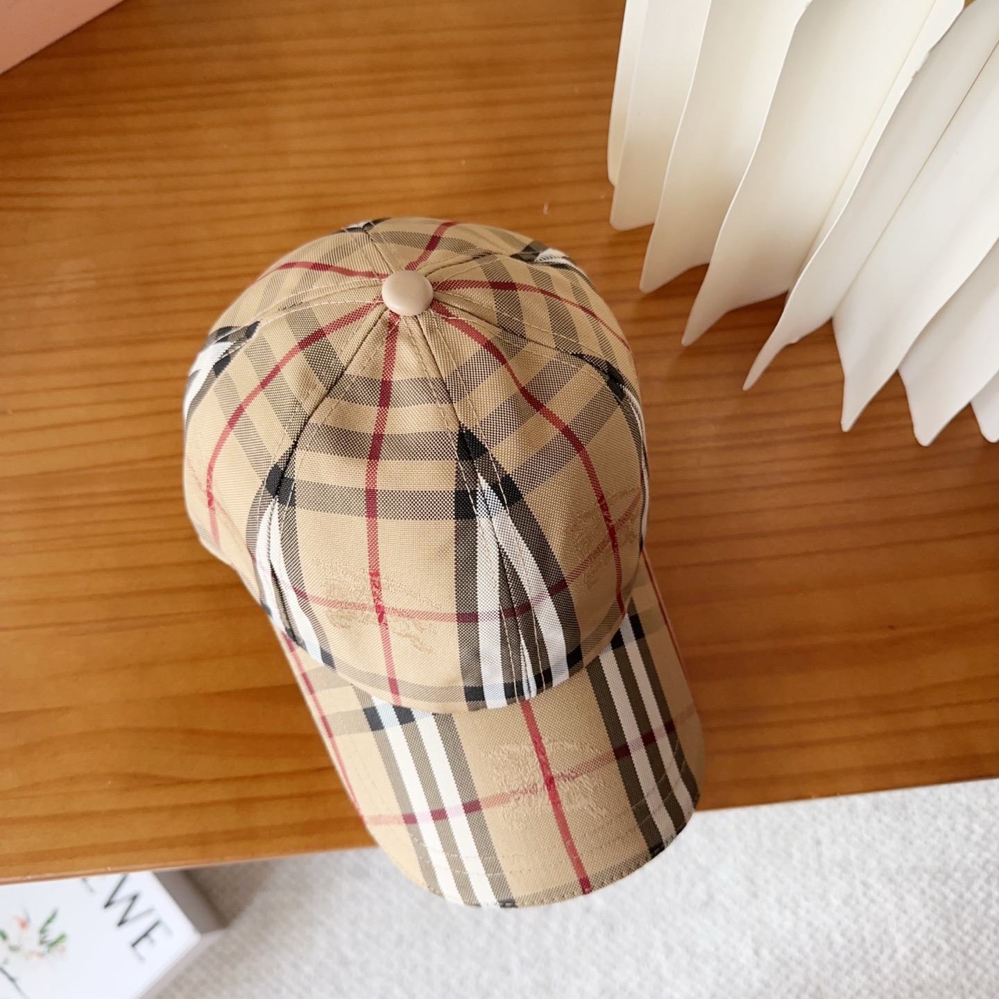 Burberry hat