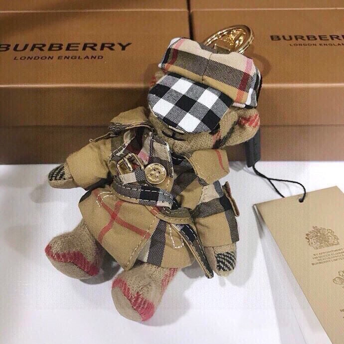Burberry hat
