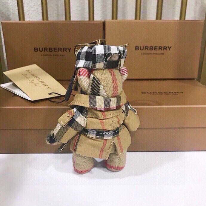 Burberry hat