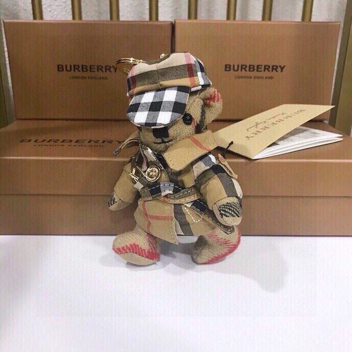 Burberry hat