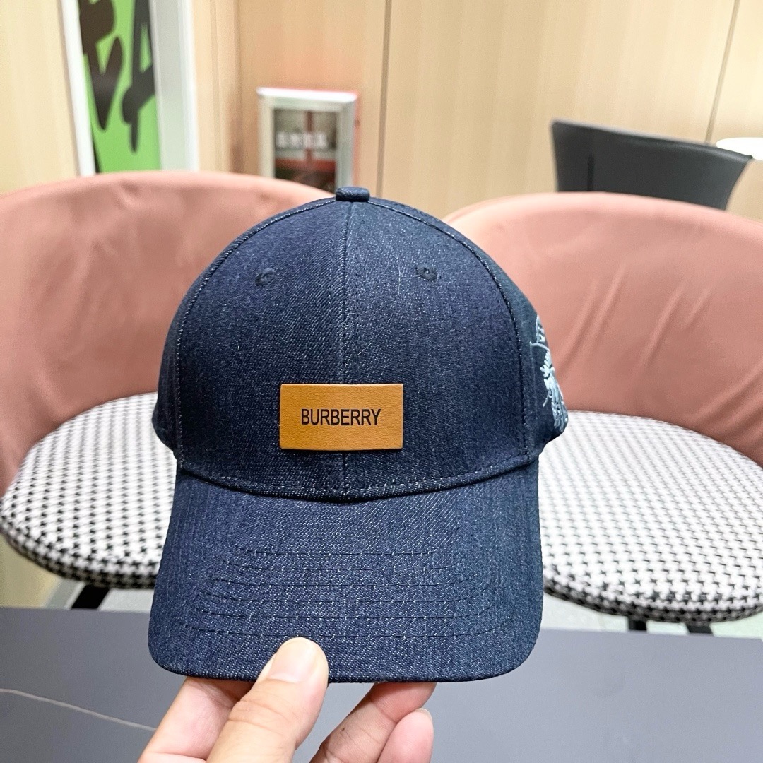 Burberry hat