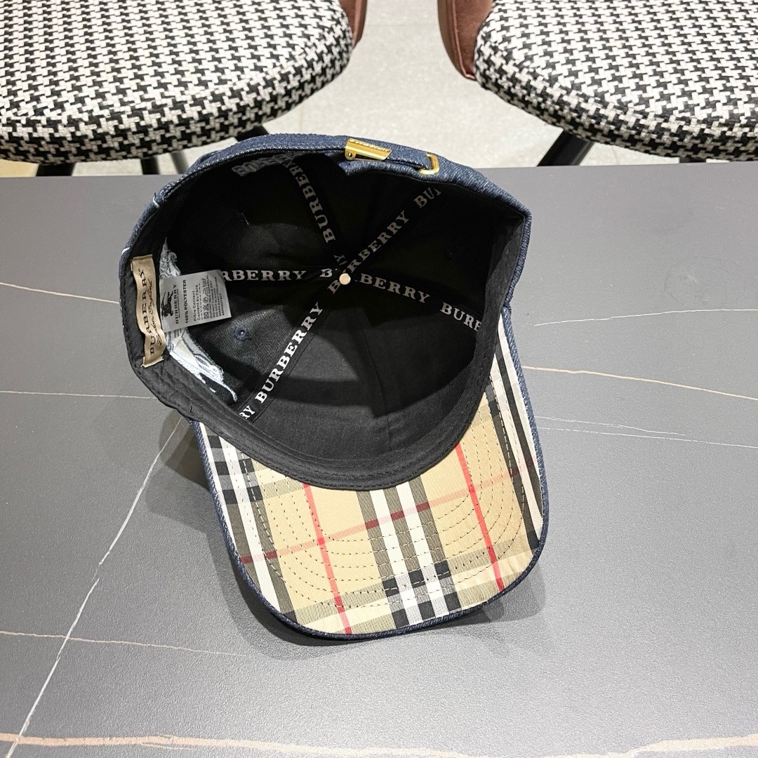 Burberry hat