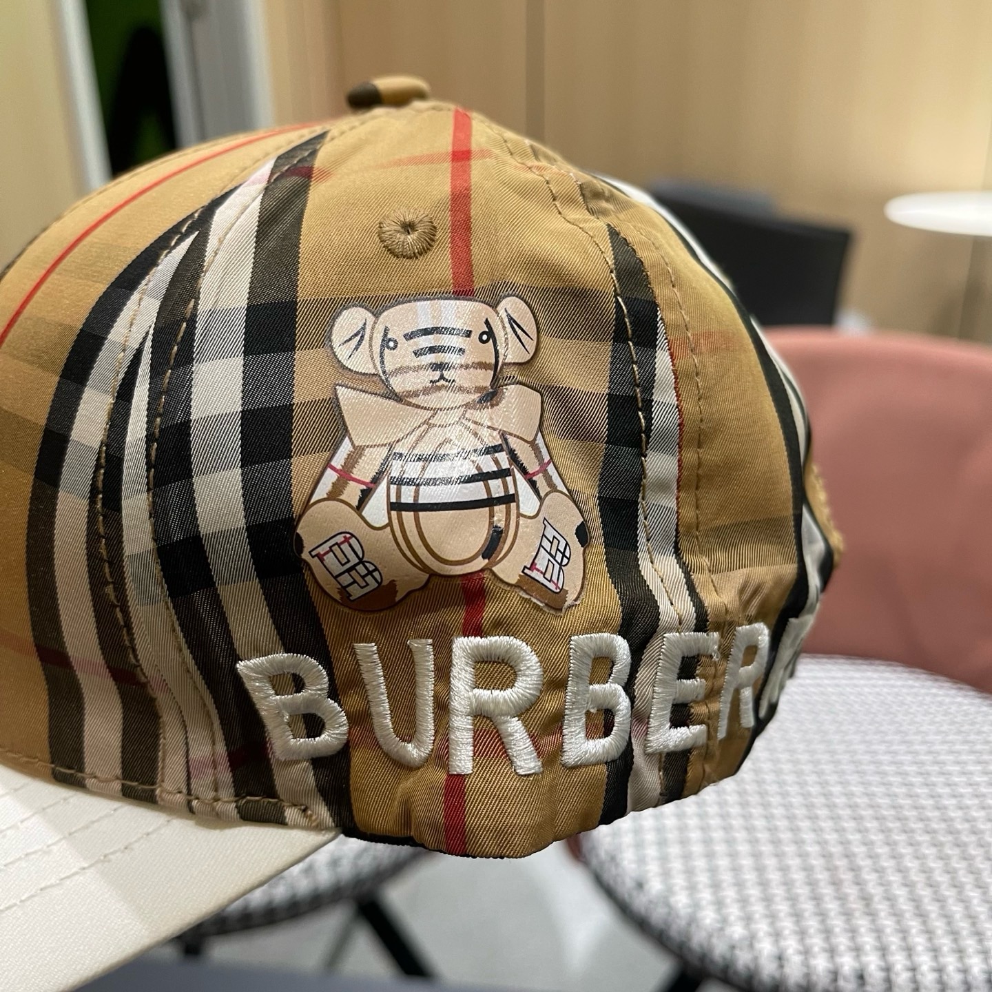 Burberry hat