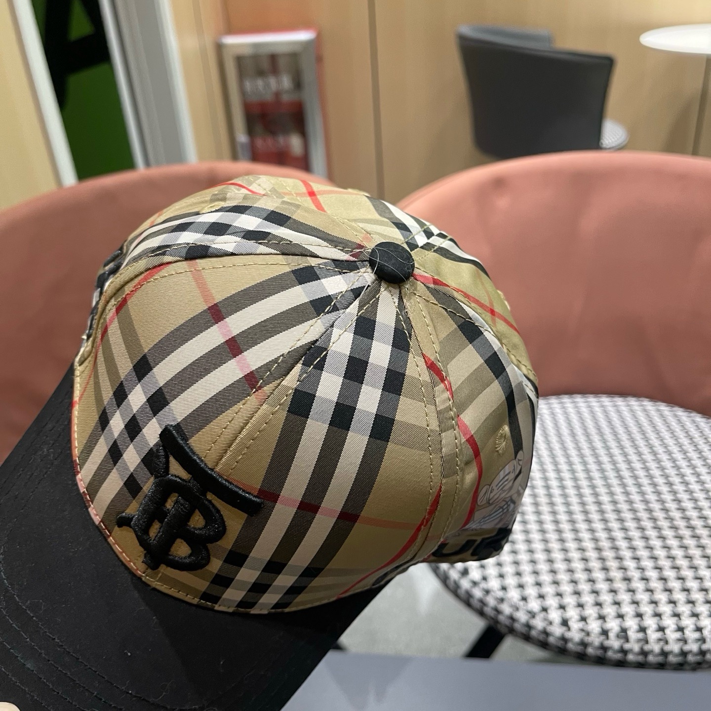 Burberry hat