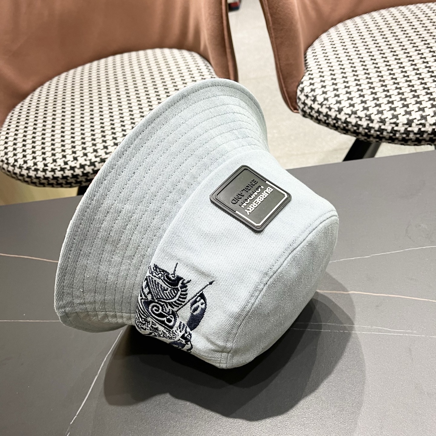 Burberry hat