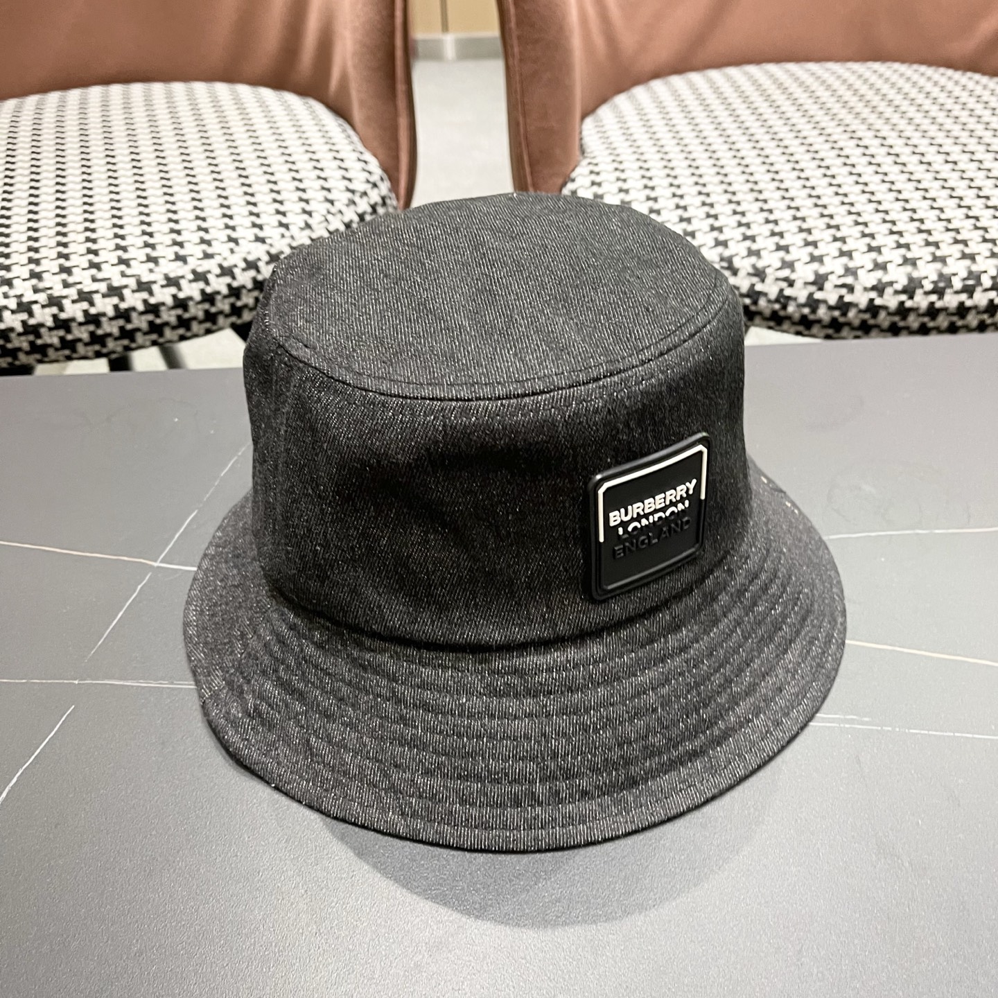 Burberry hat