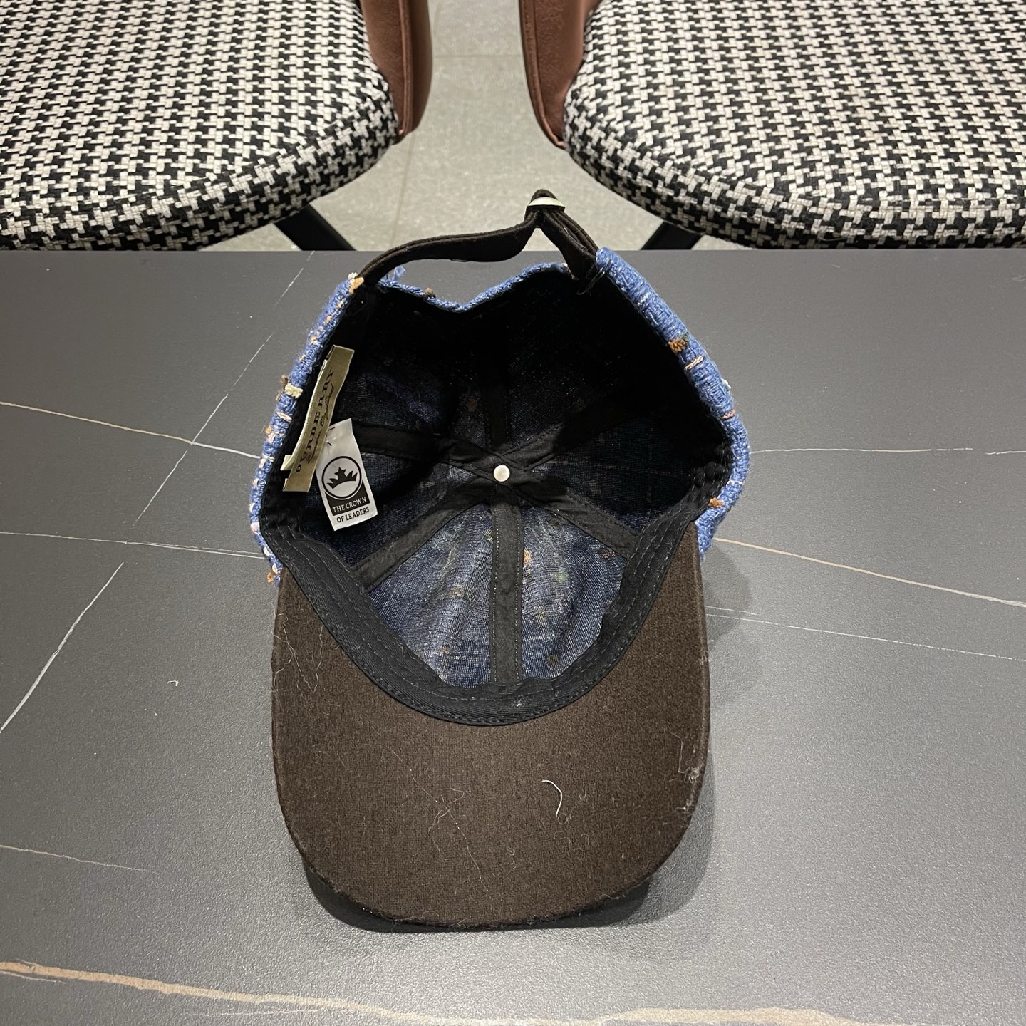 Burberry hat
