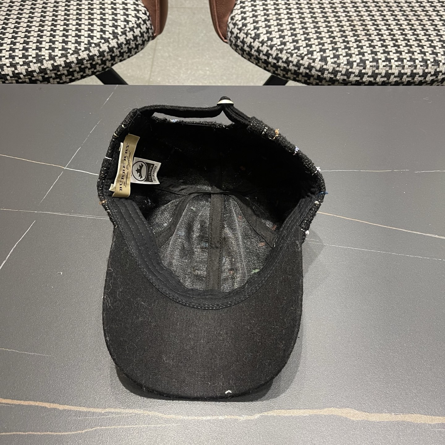 Burberry hat