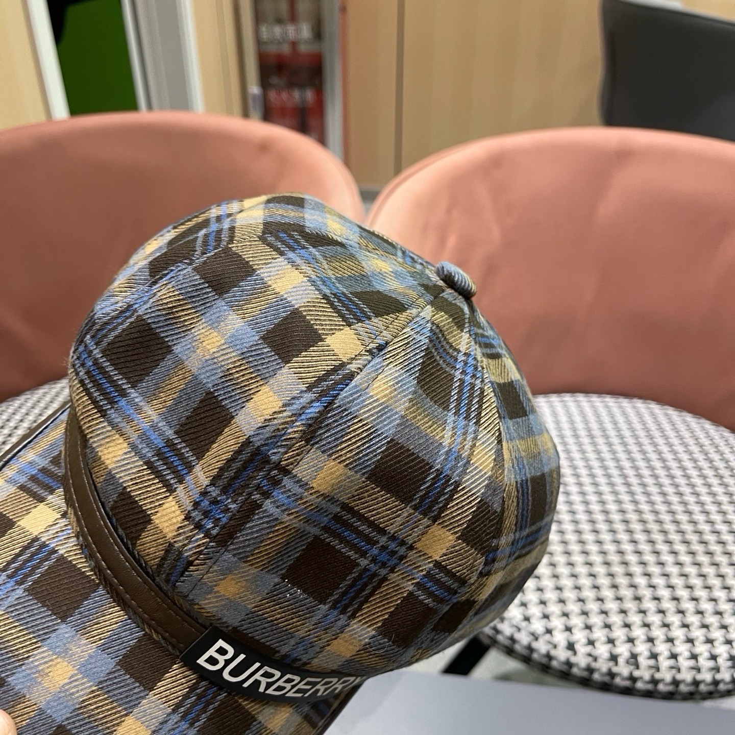 Burberry hat