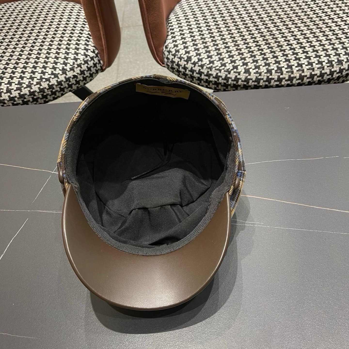 Burberry hat