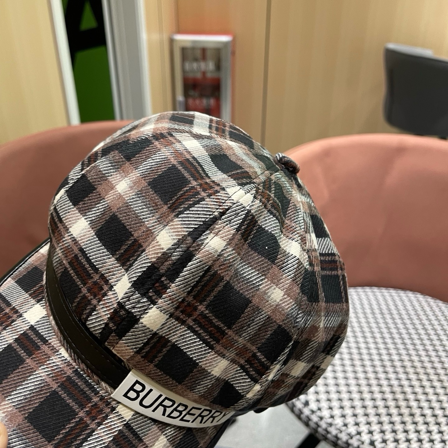 Burberry hat