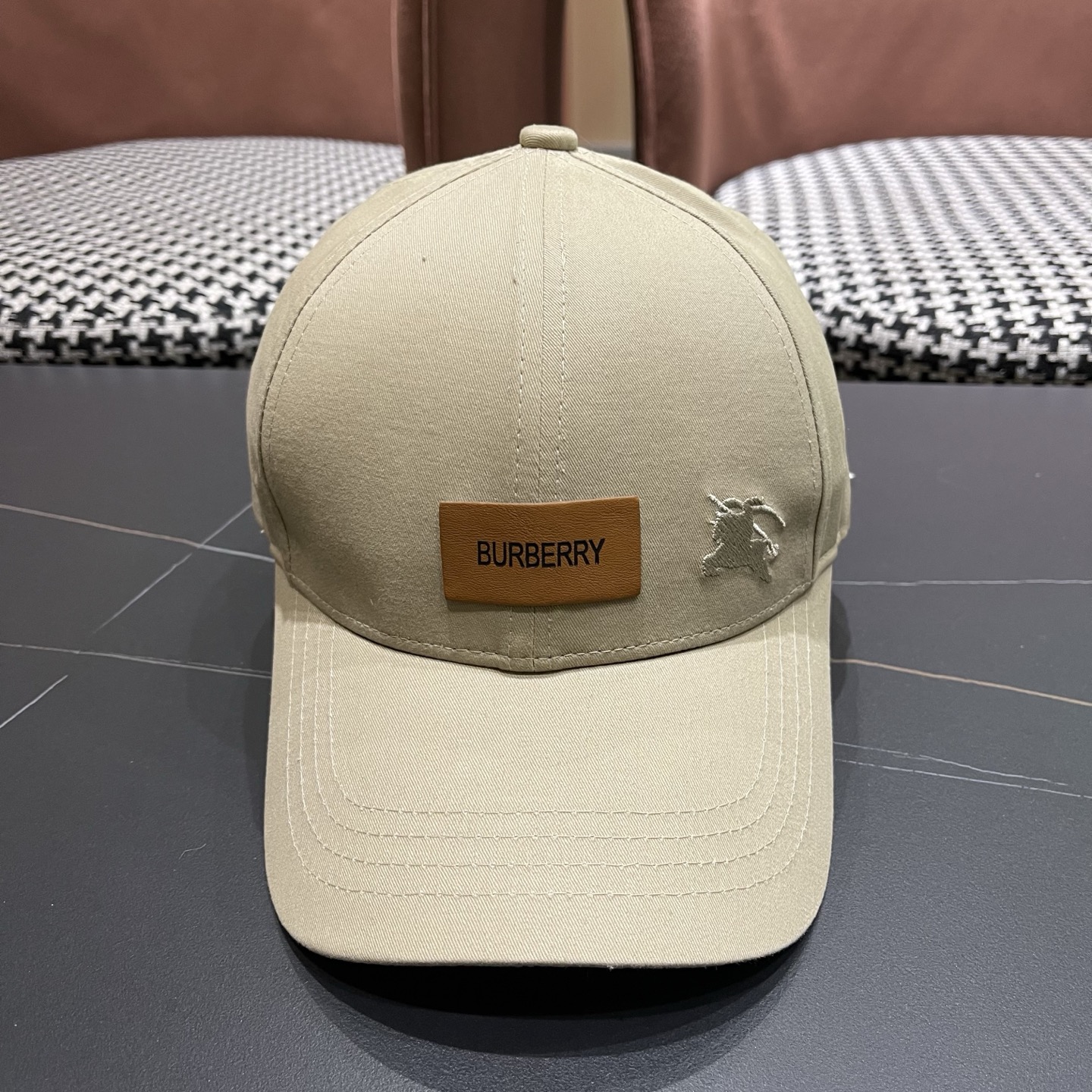 Burberry hat