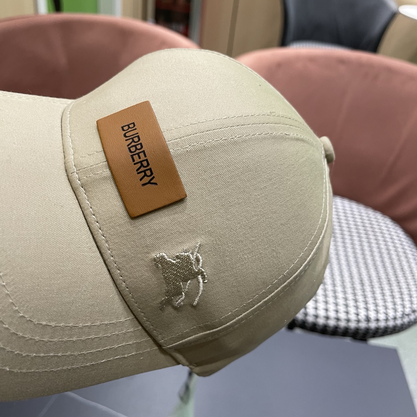 Burberry hat