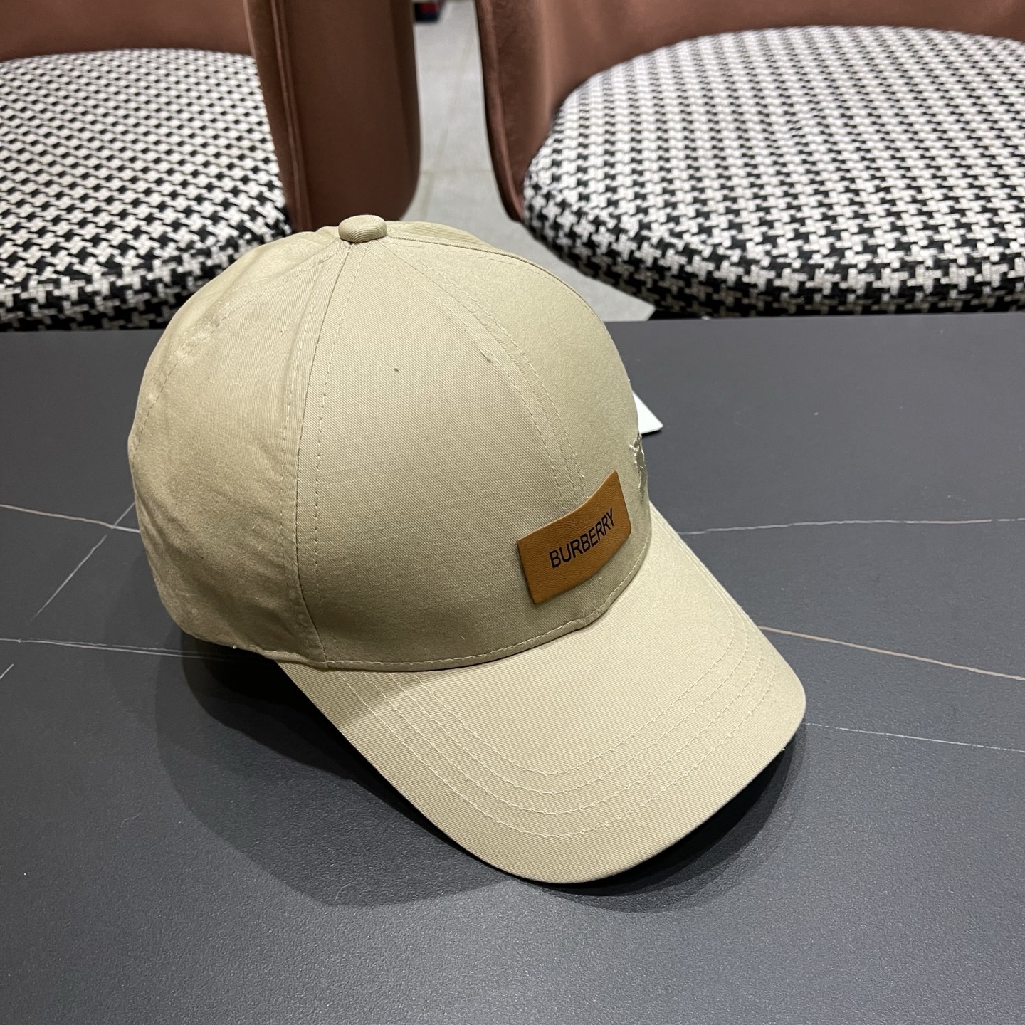 Burberry hat