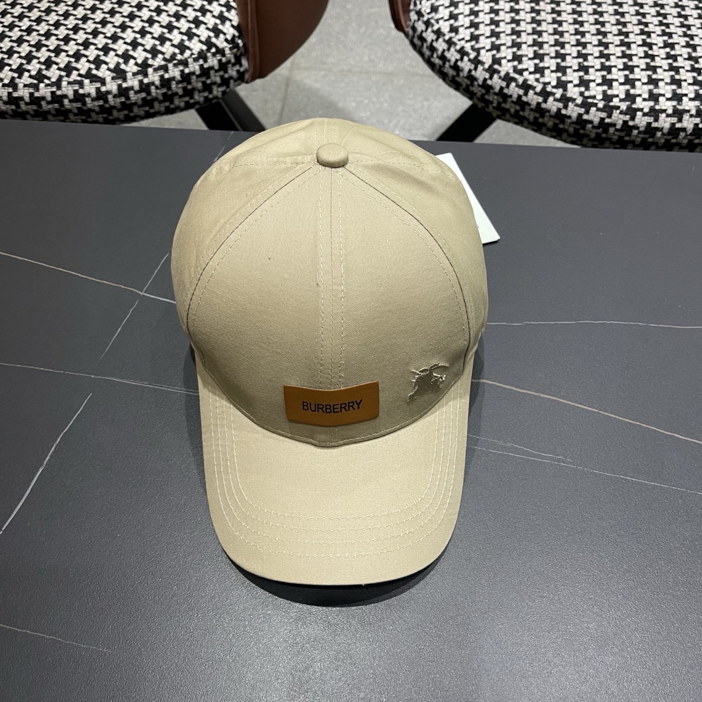 Burberry hat