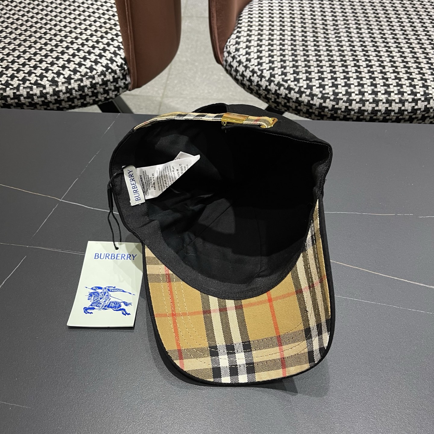 Burberry hat