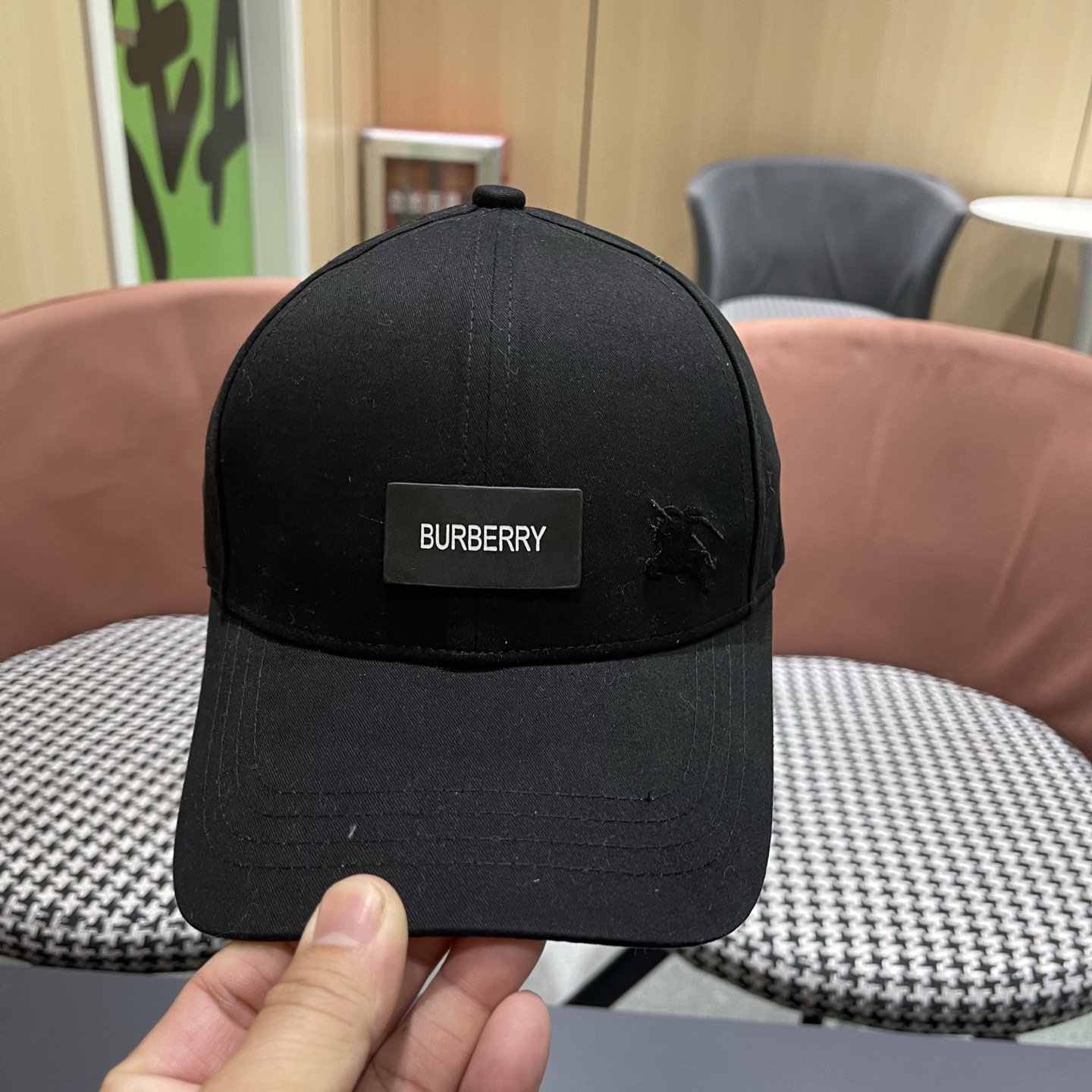 Burberry hat