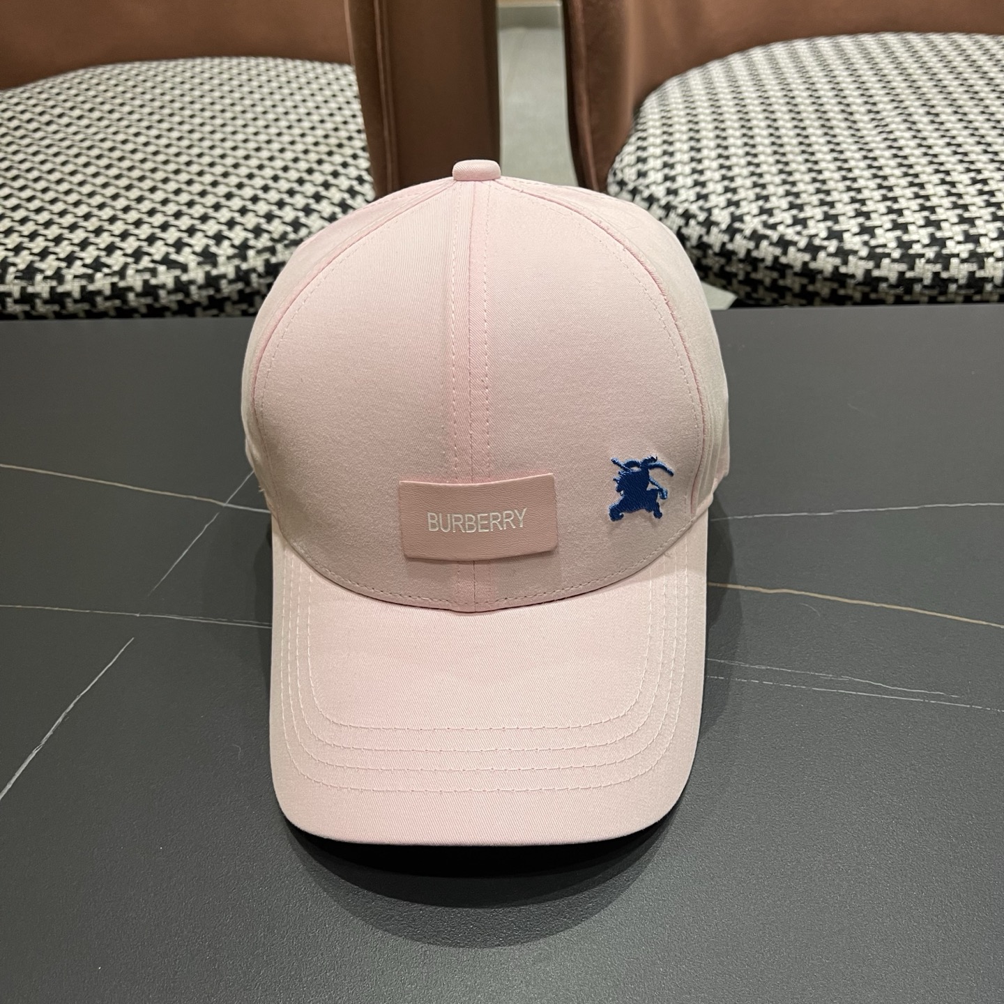 Burberry hat