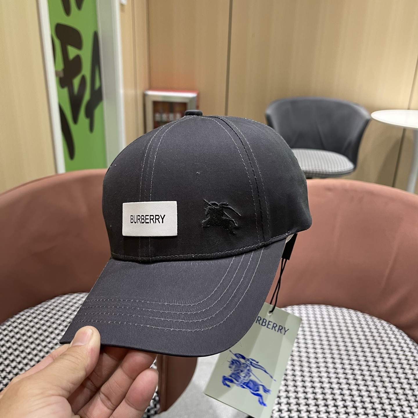 Burberry hat