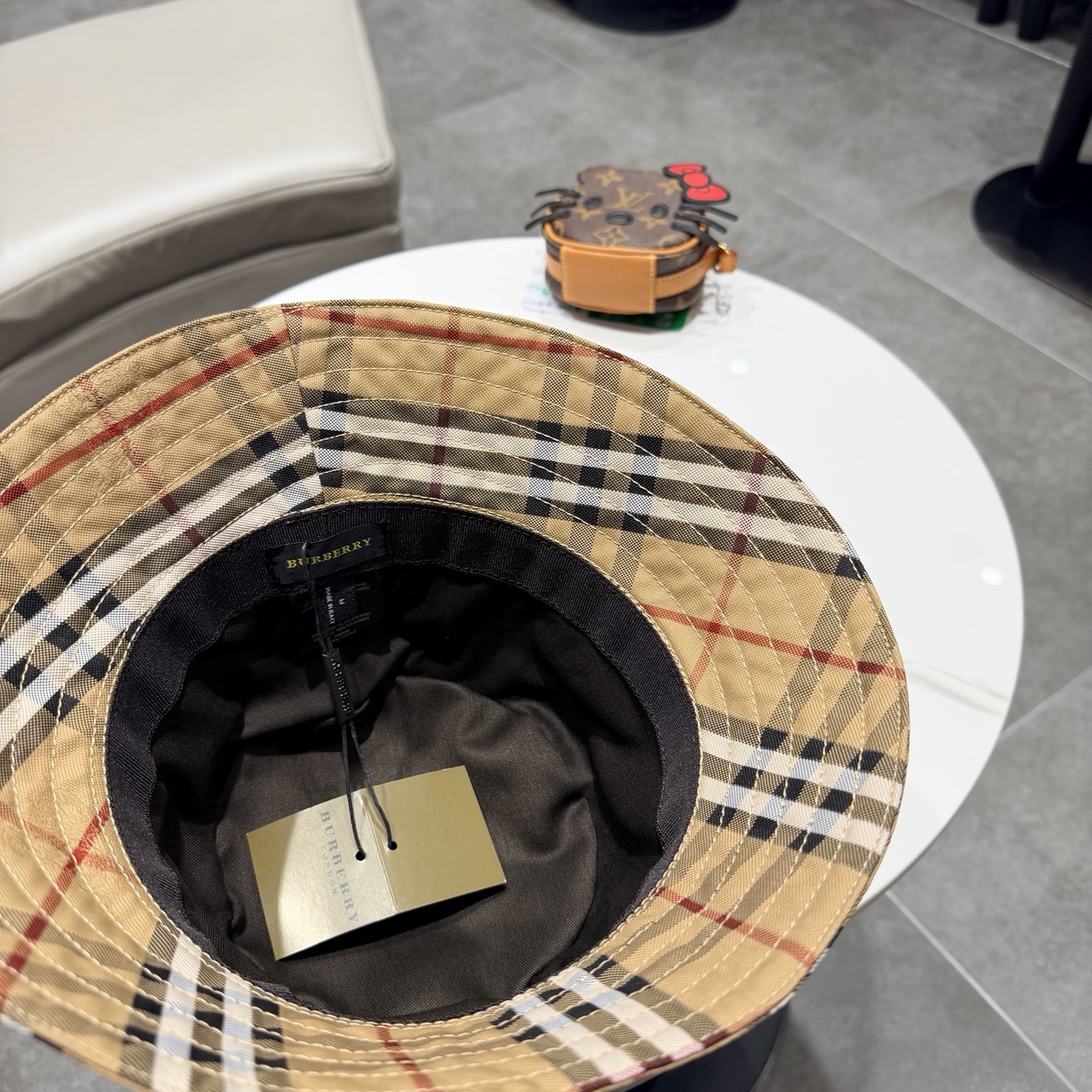 Burberry hat