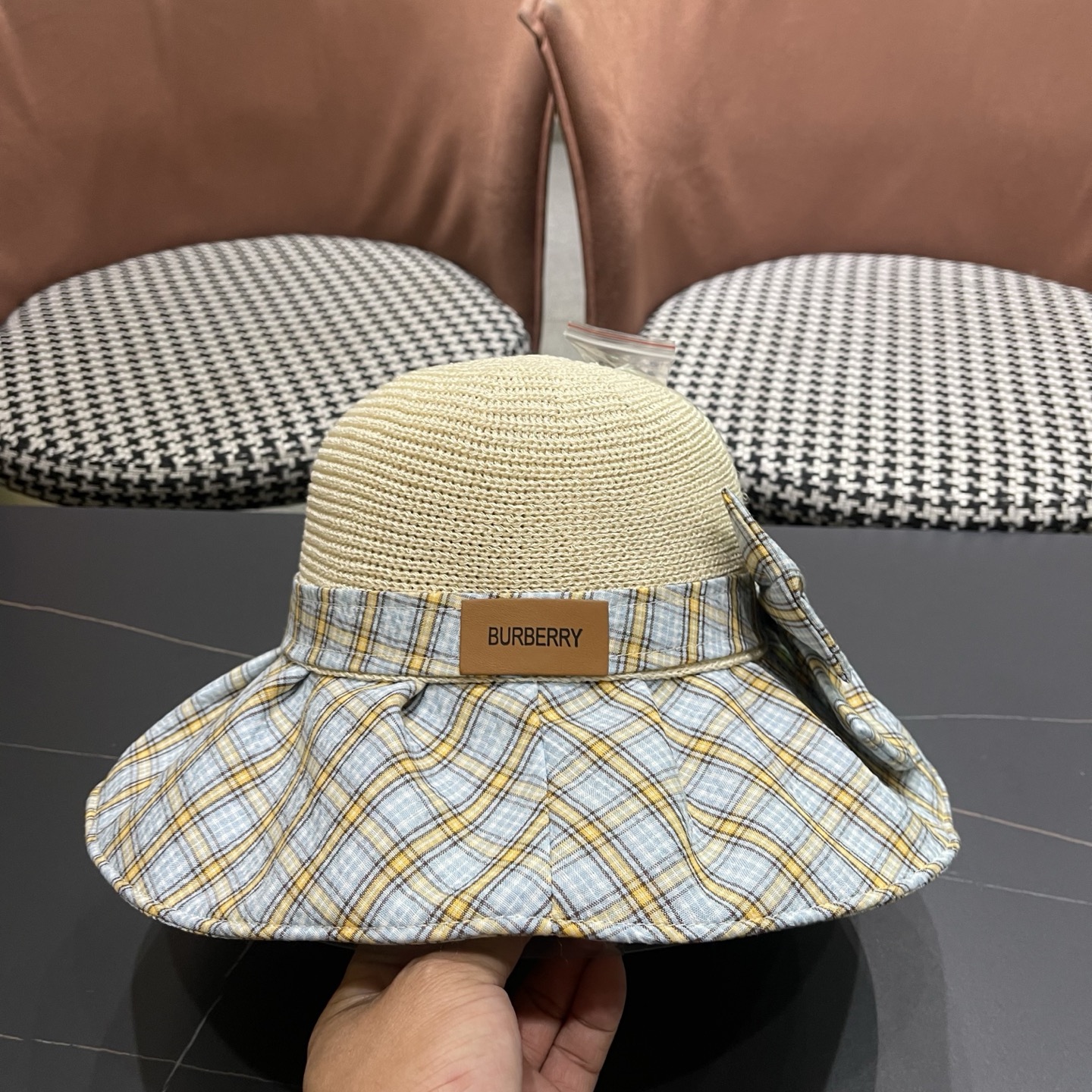 Burberry hat