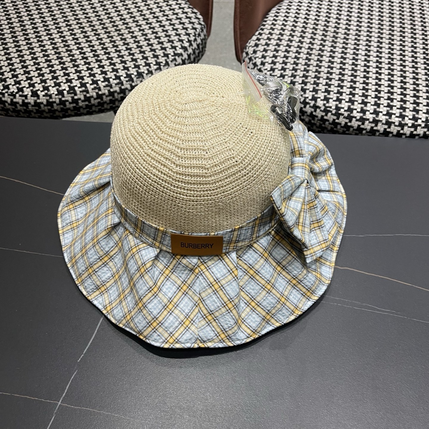 Burberry hat