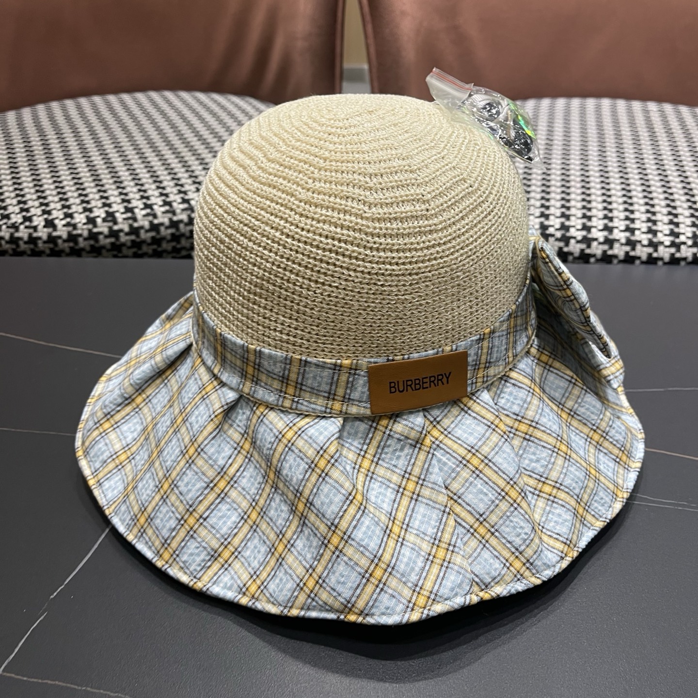 Burberry hat